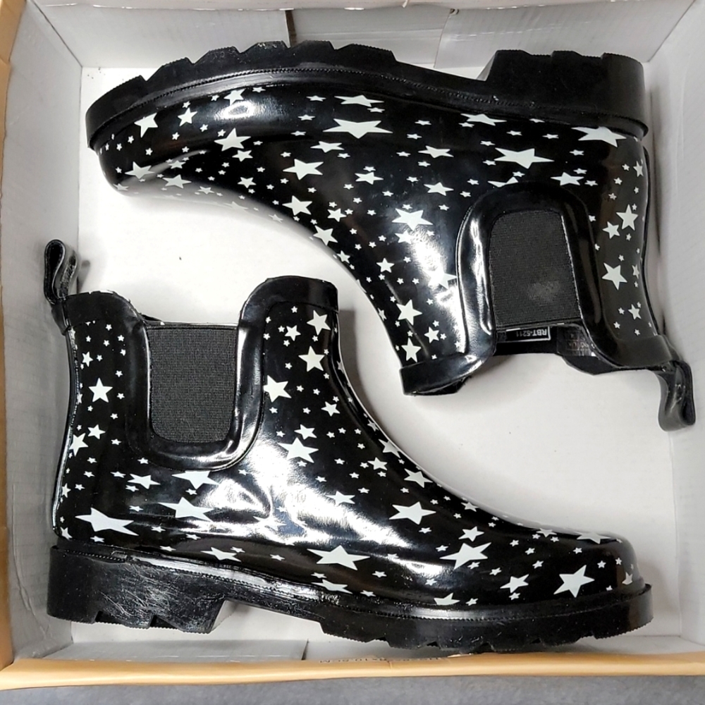 Rain boots